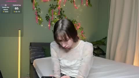 Snapshot of michele_mack chatting on 4, 12, 2025 michele_mack online show from 4, 12, 2025