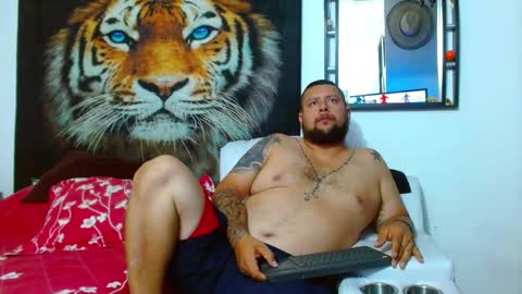 Snapshot of michell_myers chatting on 2, 2, 2025 michell_myers online show from 2, 2, 2025