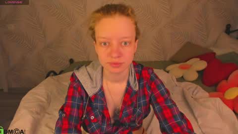 michelle_blond online show from 4, 4, 2026