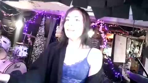 michelle_flowers online show from 29, 11, 2025