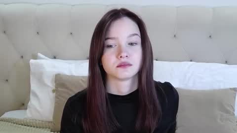 Michelle online show from 3, 11, 2025