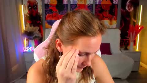 MichelleOrtis online show from 2, 12, 2025