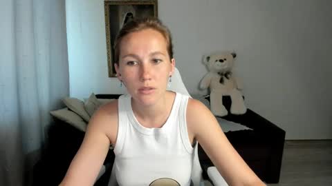 Snapshot of michellewoitsik chatting on 23, 5, 2026 Michelle online show from 23, 5, 2026