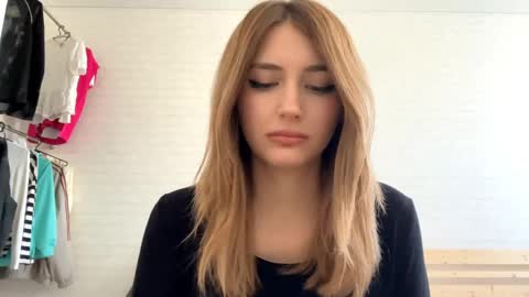 Jenny online show from 28, 4, 2026