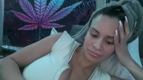 Skye online show from 4, 3, 2025