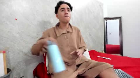 Snapshot of mick_lollipopp chatting on 26, 2, 2026 mick_lollipopp online show from 26, 2, 2026