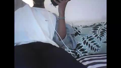 mickdu971 online show from 28, 1, 2025