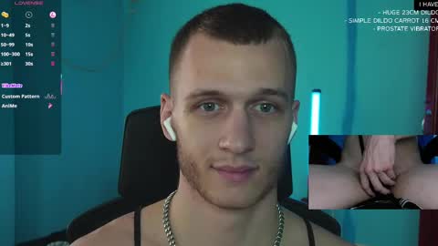 Snapshot of mickey_pict chatting on 26, 2, 2025 Mickey online show from 26, 2, 2025