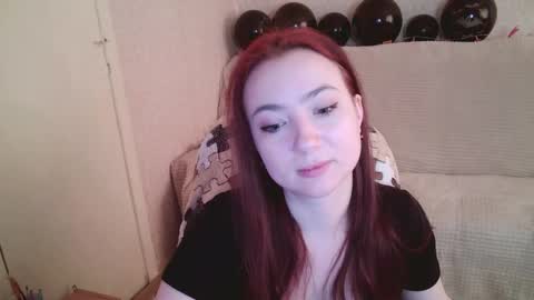 Snapshot of mickywood chatting on 14, 11, 2025 Micky online show from 14, 11, 2025