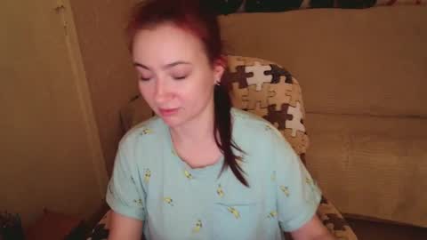 Snapshot of mickywood chatting on 24, 11, 2025 Micky online show from 24, 11, 2025