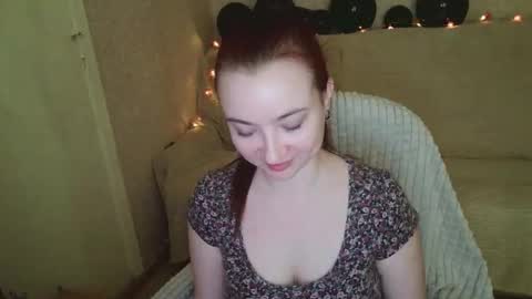 Snapshot of mickywood chatting on 2, 12, 2025 Micky online show from 2, 12, 2025