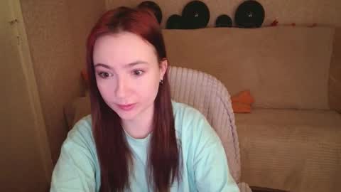 Snapshot of mickywood chatting on 19, 12, 2025 Micky online show from 19, 12, 2025