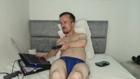 Snapshot of midgettripod1 chatting on 7, 7, 2026 Aaron online show from 7, 7, 2026