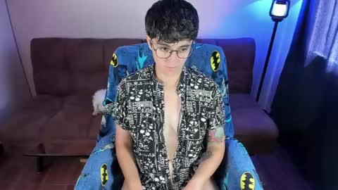 Blue online show from 31, 3, 2026