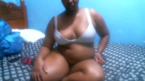Snapshot of midnightkady chatting on 4, 7, 2026 Caddy online show from 4, 7, 2026