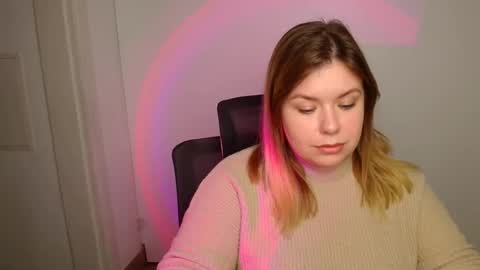 Snapshot of midnightmariana chatting on 17, 10, 2025 Mariana online show from 17, 10, 2025