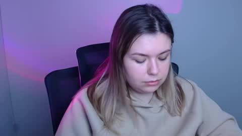 Snapshot of midnightmariana chatting on 30, 10, 2025 Mariana online show from 30, 10, 2025