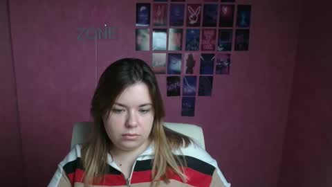 Snapshot of midnightmariana chatting on 7, 11, 2025 Mariana online show from 7, 11, 2025