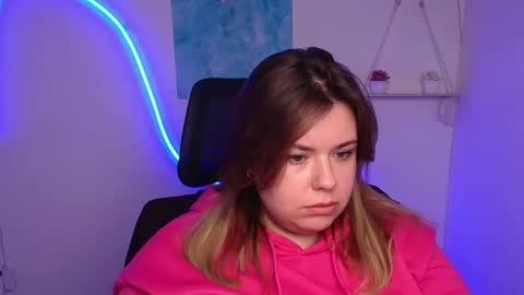 Snapshot of midnightmariana chatting on 12, 11, 2025 Mariana online show from 12, 11, 2025