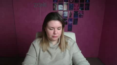 Snapshot of midnightmariana chatting on 24, 11, 2025 Mariana online show from 24, 11, 2025