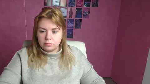 Snapshot of midnightmariana chatting on 14, 12, 2025 Mariana online show from 14, 12, 2025