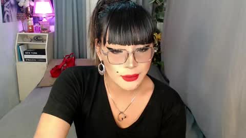 Snapshot of midnightraven27 chatting on 20, 1, 2025  Dont forget to follow online show from 20, 1, 2025