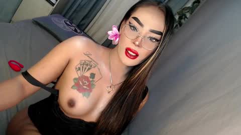 Snapshot of midnightraven27 chatting on 11, 3, 2025  Dont forget to follow online show from 11, 3, 2025