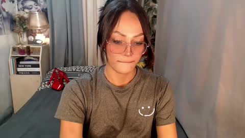 Snapshot of midnightraven27 chatting on 20, 9, 2025  Dont forget to follow online show from 20, 9, 2025