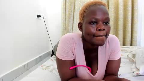 Snapshot of midnighttara chatting on 10, 11, 2025 sexy Tara online show from 10, 11, 2025