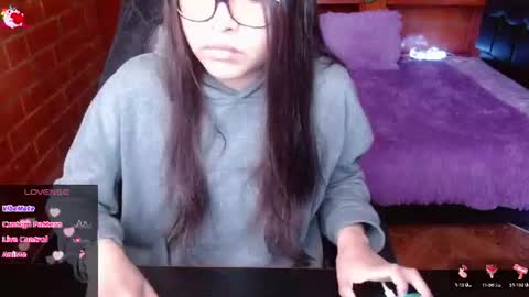 Midori 7u7 online show from 22, 7, 2026
