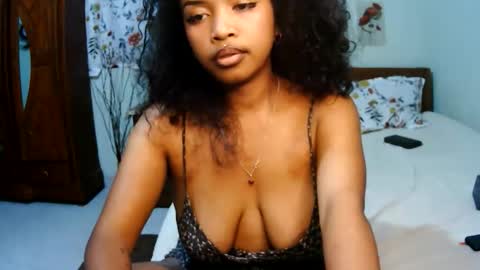 miel_07 online show from 17, 5, 2026