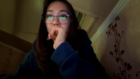 Snapshot of migdaliafenlon chatting on 11, 10, 2025 Nova online show from 11, 10, 2025