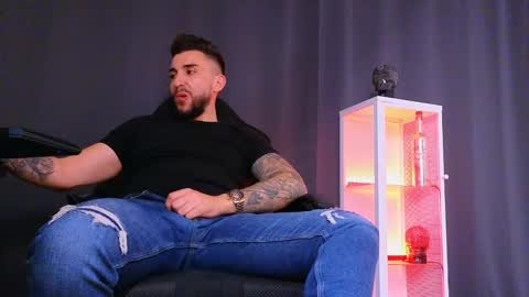 MightyAaron online show from 12, 2, 2025