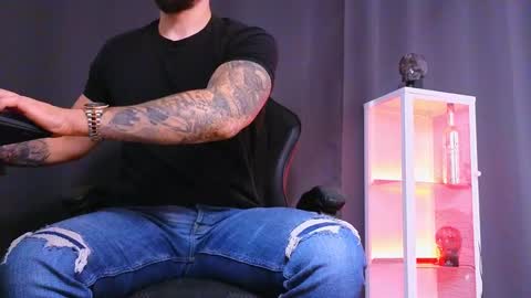 MightyAaron online show from 19, 2, 2025