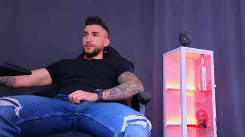 MightyAaron online show from 20, 2, 2025