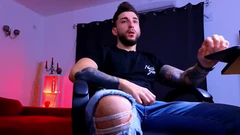 MightyAaron online show from 17, 11, 2025