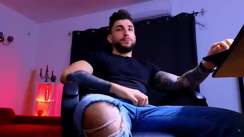 MightyAaron online show from 6, 1, 2026