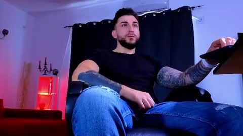 Snapshot of mightyaaron chatting on 20, 7, 2026 MightyAaron online show from 20, 7, 2026