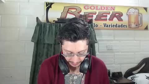 Miguel  Independent Model  online show from 30, 4, 2026