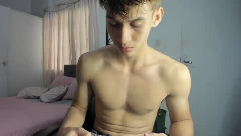 Miguel Hernandez online show from 21, 1, 2025