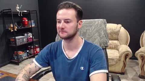 Snapshot of mihasikd chatting on 20, 11, 2025 Misha Winchester online show from 20, 11, 2025