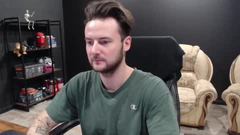 Snapshot of mihasikd chatting on 29, 11, 2025 Misha Winchester online show from 29, 11, 2025