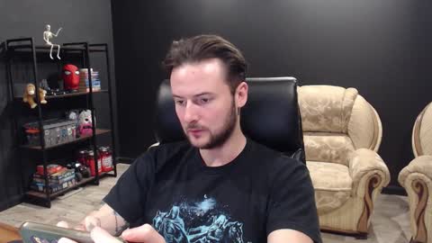 Snapshot of mihasikd chatting on 3, 12, 2025 Misha Winchester online show from 3, 12, 2025