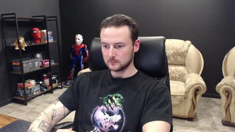 Misha Winchester online show from 8, 4, 2026