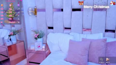 Snapshot of miia_schwarz chatting on 19, 12, 2024 Miia Schwarz online show from 19, 12, 2024