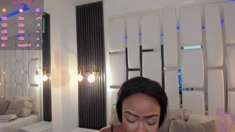 Snapshot of miia_schwarz chatting on 12, 10, 2025 Miia Schwarz online show from 12, 10, 2025