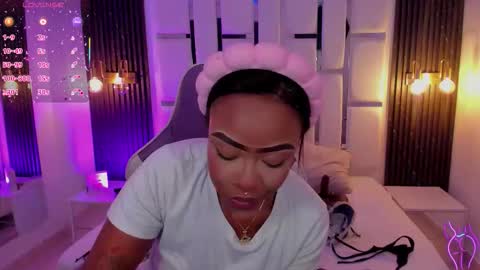 Snapshot of miia_schwarz chatting on 16, 10, 2025 Miia Schwarz online show from 16, 10, 2025