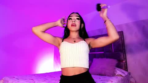   online show from 18, 12, 2025