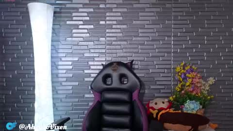 Snapshot of miia_zarate chatting on 23, 10, 2025 Ma - online show from 23, 10, 2025