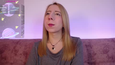 Snapshot of miiaa_doll chatting on 22, 11, 2025 MIIA online show from 22, 11, 2025